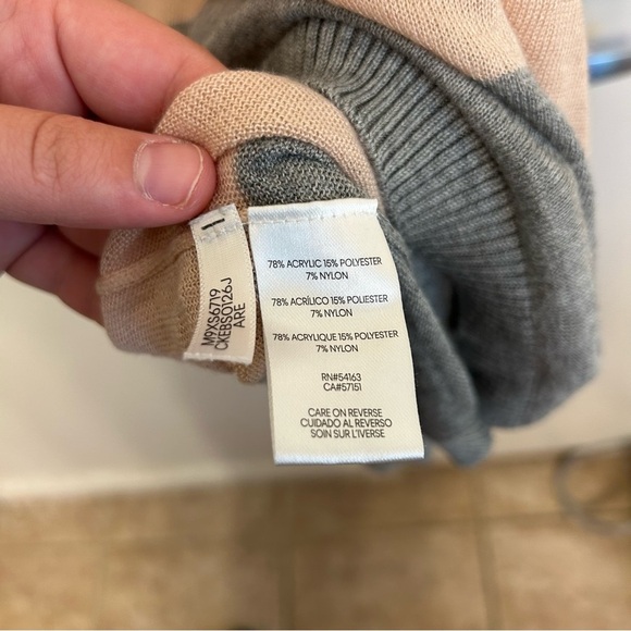 Calvin Klein Oversized Turtleneck Cape Sweater White Tan Pink Gray Stripe S/M - Picture 5 of 8